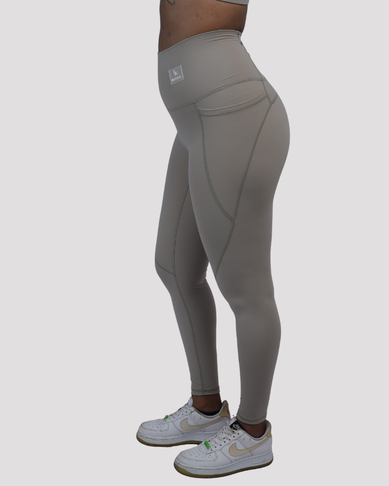 Versatile Vibe Leggings - Image 4